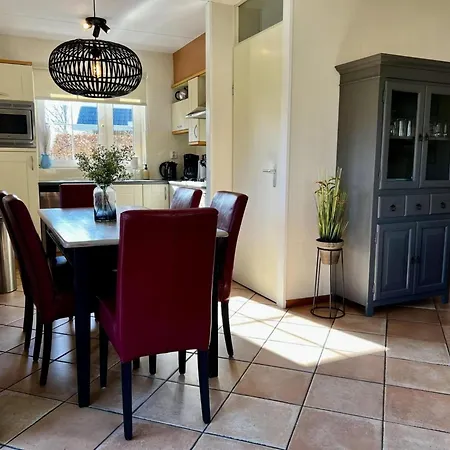 Holiday home For 6 Guest