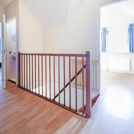 Holiday home For 6 Guest