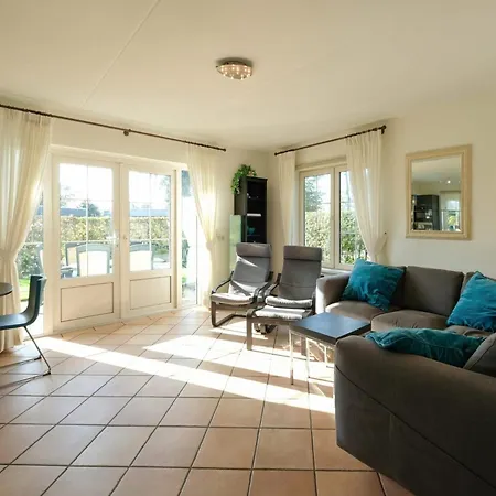For 6 Guest Holiday home Sint Maartensvlotbrug