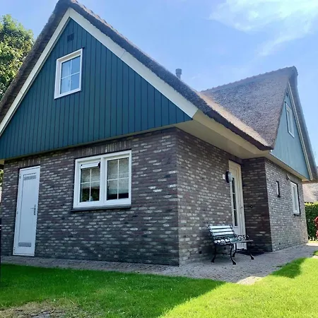 Holiday home For 6 Guest *