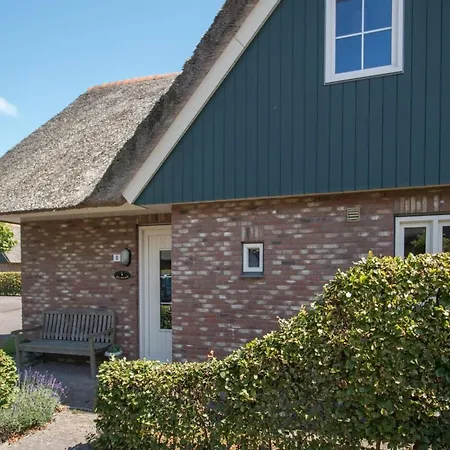 By The Nature Reserves Ferienhaus *