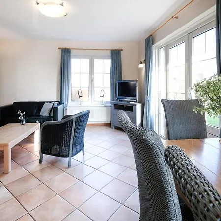 By The Nature Reserves Ferienhaus *