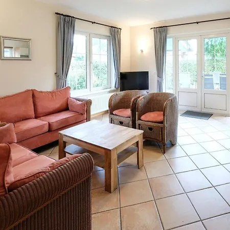 By The Nature Reserves Ferienhaus