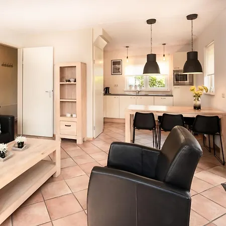 Ferienhaus By The Nature Reserves Sint Maartensvlotbrug