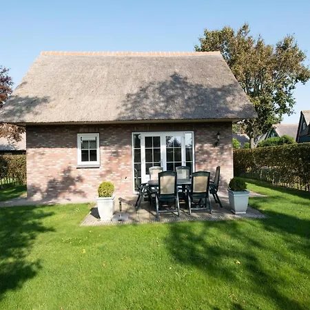 Casa vacanze By The Nature Reserves Sint Maartensvlotbrug
